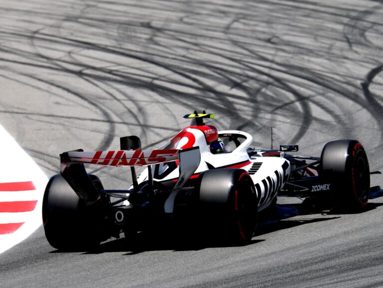 Haas resolve adiar utilização do novo motor Ferrari