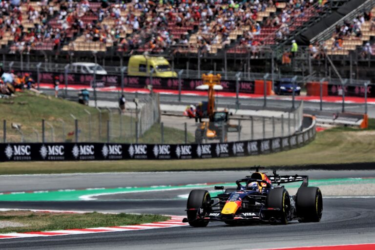 Verstappen, FIA e Bortoleto agitam dia