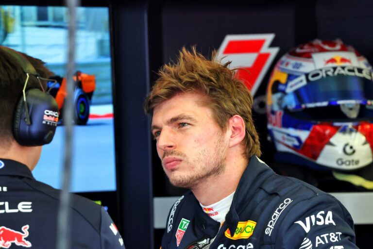 Verstappen teria rejeitado oferta milionária da Red Bull para anular cláusula de saída
