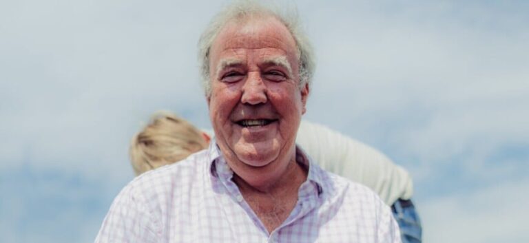 Clarkson volta ao paddock da F1 em Silverston e compartilha história com Verstappen