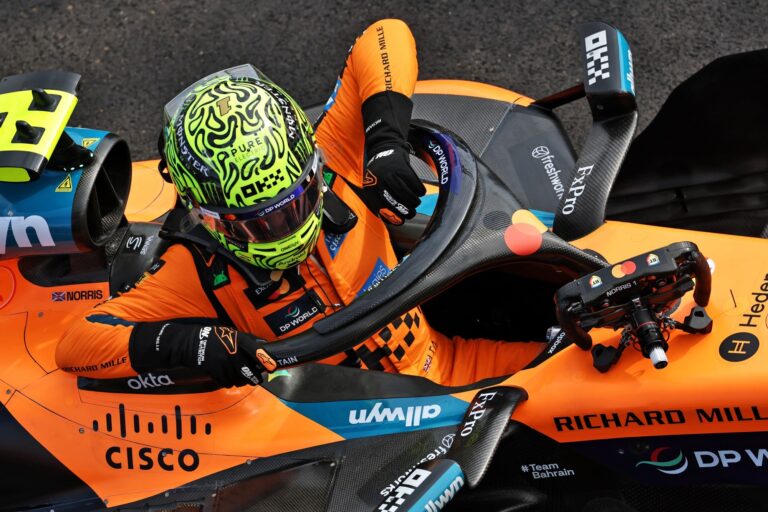 Norris é pole e Hamilton perde primeira fila
