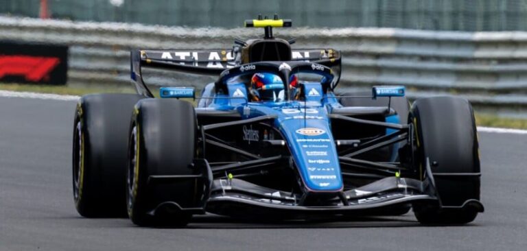 Sainz recebe punição e cai para 19º no grid da Bélgica