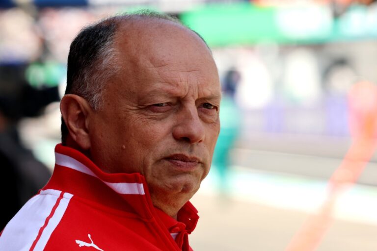 Vasseur revela problema crítico na Ferrari após corrida caótica na Áustria