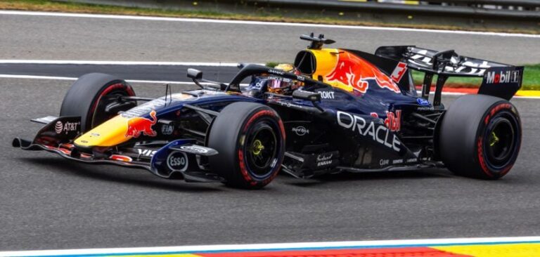 Jato de Verstappen voa até Salzbourg, sede da Red Bull, após GP da Hungria