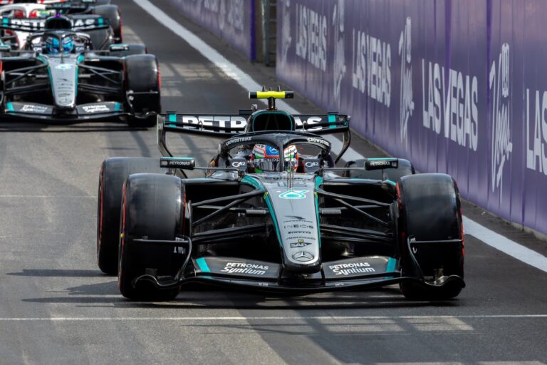 Estratégia da Mercedes para o W17 será colocada à prova após o recesso