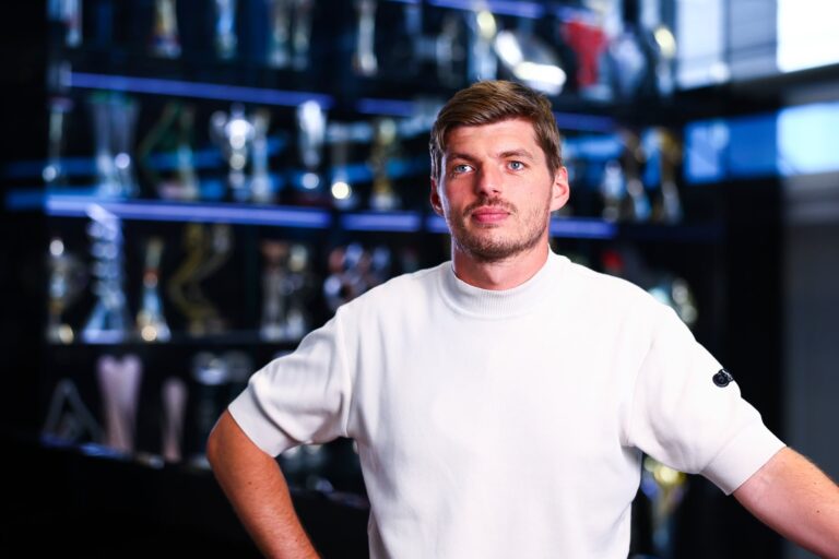 Maioria dos fãs aprova renovação de Verstappen com a Red Bull