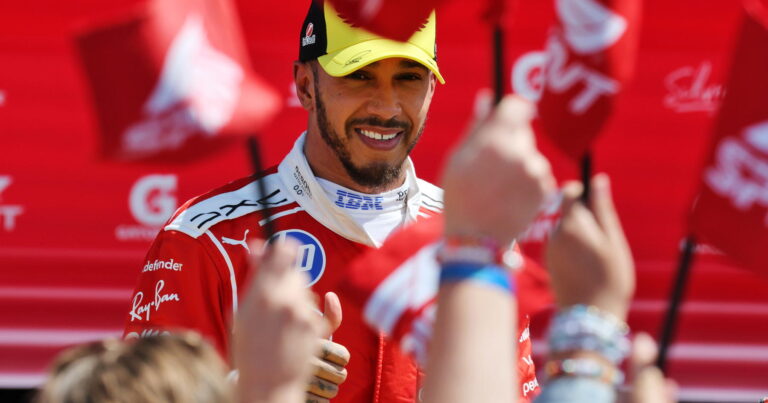 Lewis Hamilton is hoping Ferrari 'turn up the heat' in Mercedes title pursuit