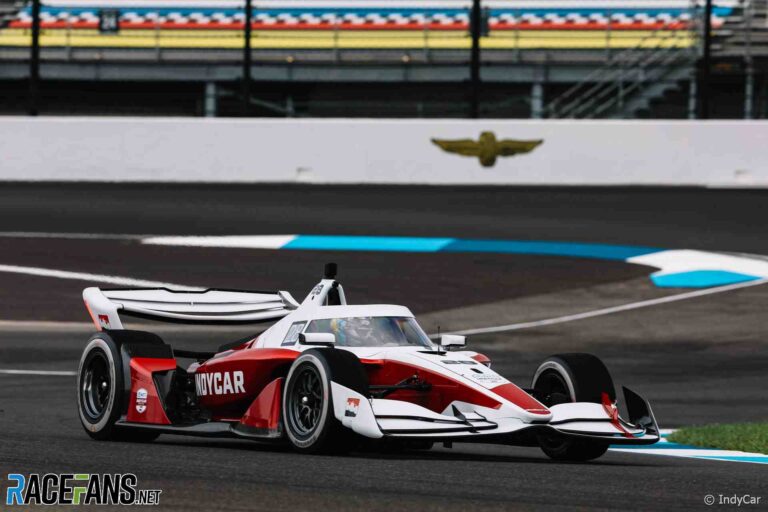 Alexander Rossi, IndyCar IR-28 test, Indianapolis Motor Speedway, 2026