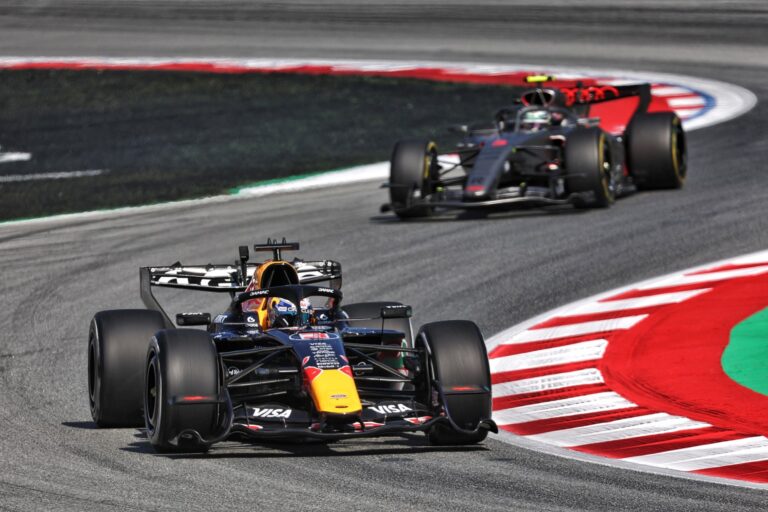 Verstappen renova e Rafa Câmara na mira da Haas
