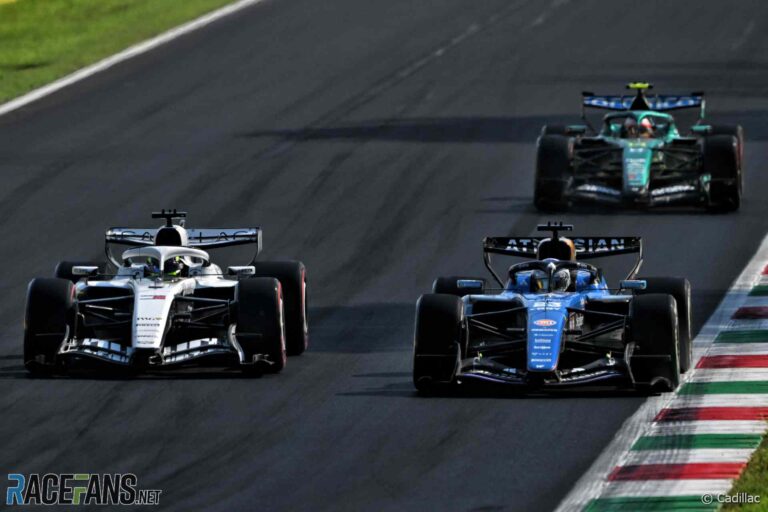 Oscar Piastri, McLaren, Monza, 2026