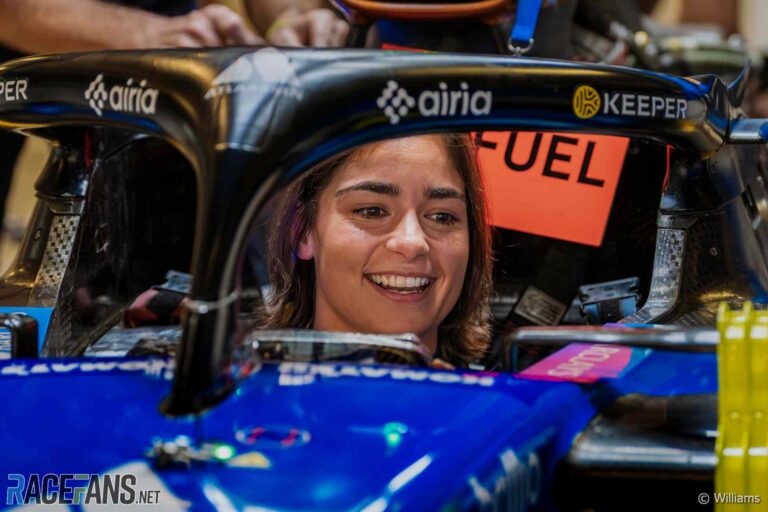 Jamie Chadwick, Williams, Autodromo do Algarve, 2026
