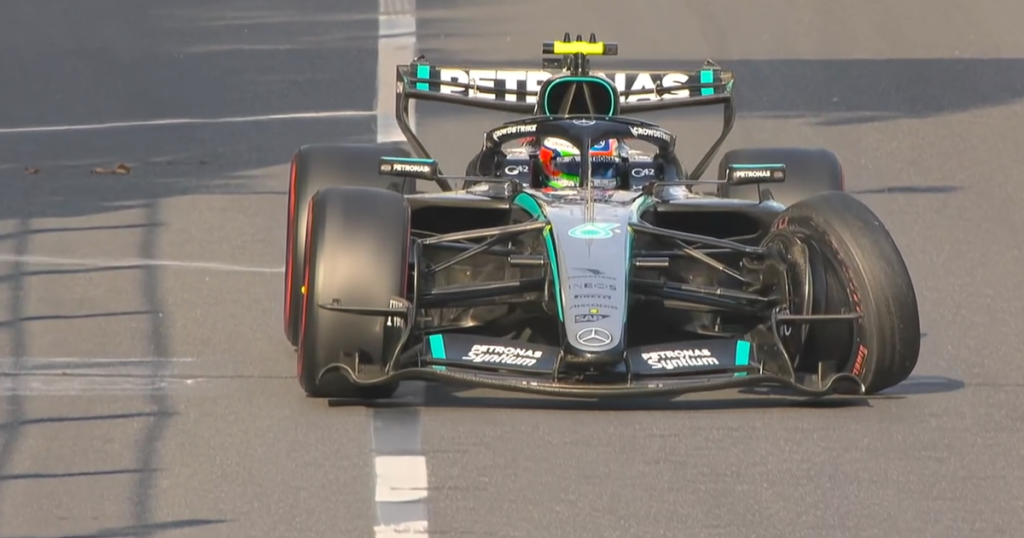 Kimi Antonelli suffers shock Baku qualifying exit after hitting a wall