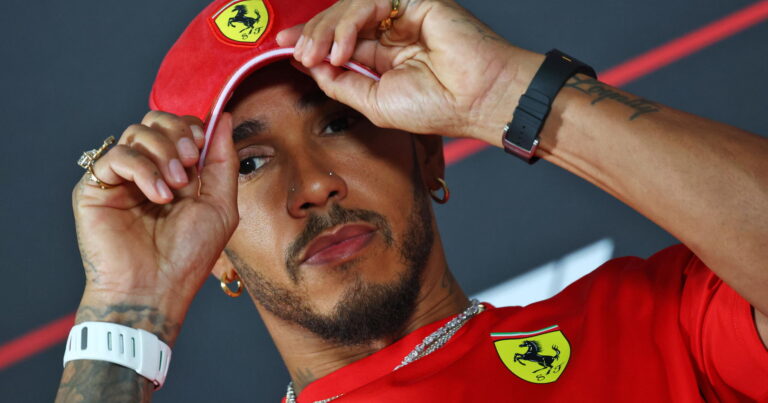 Lewis Hamilton issues clear response to worried Ferrari fans
