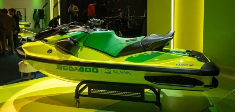 Sea-Doo e marca Senna reúnem convidados em São Paulo para apresentar a edição limitada do RXP-X Senna 350