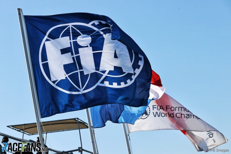 FIA flag, 2022