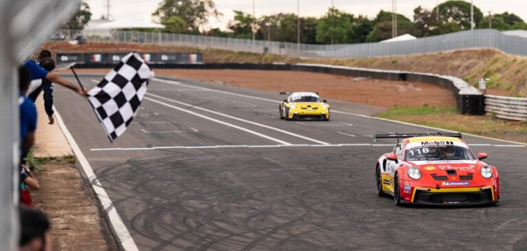 Comparatto/Baptista sobe ao lugar mais alto do pódio na etapa de Brasília da Porsche Endurance