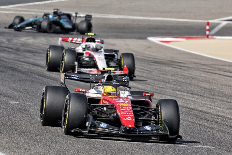 F1 hoje? Descubra o horário e como assistir ao GP do Bahrein 2026