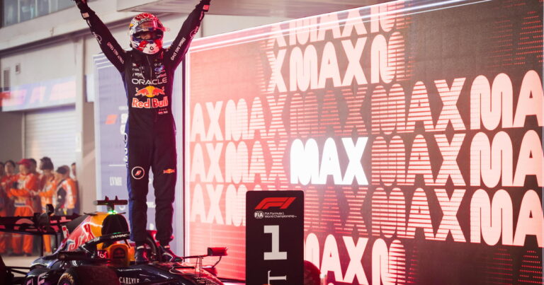 Mercedes split as Max Verstappen reigns supreme - Singapore GP Winners & Losers