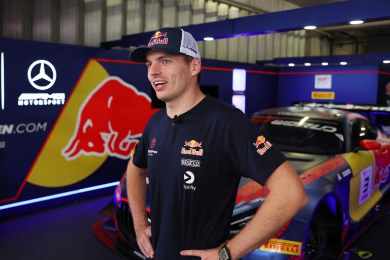 Verstappen escala 15 posições e garante top-10 em Portugal